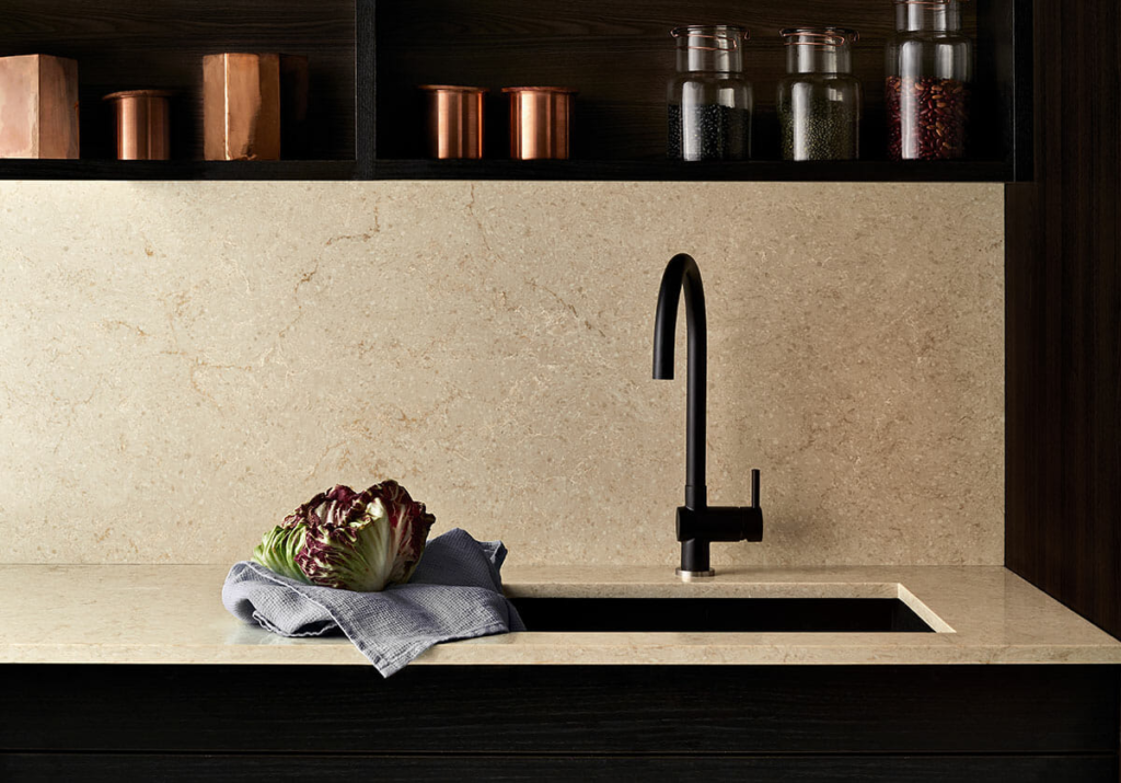 Chic Earthy Tones to Elevate Your Kitchen Design