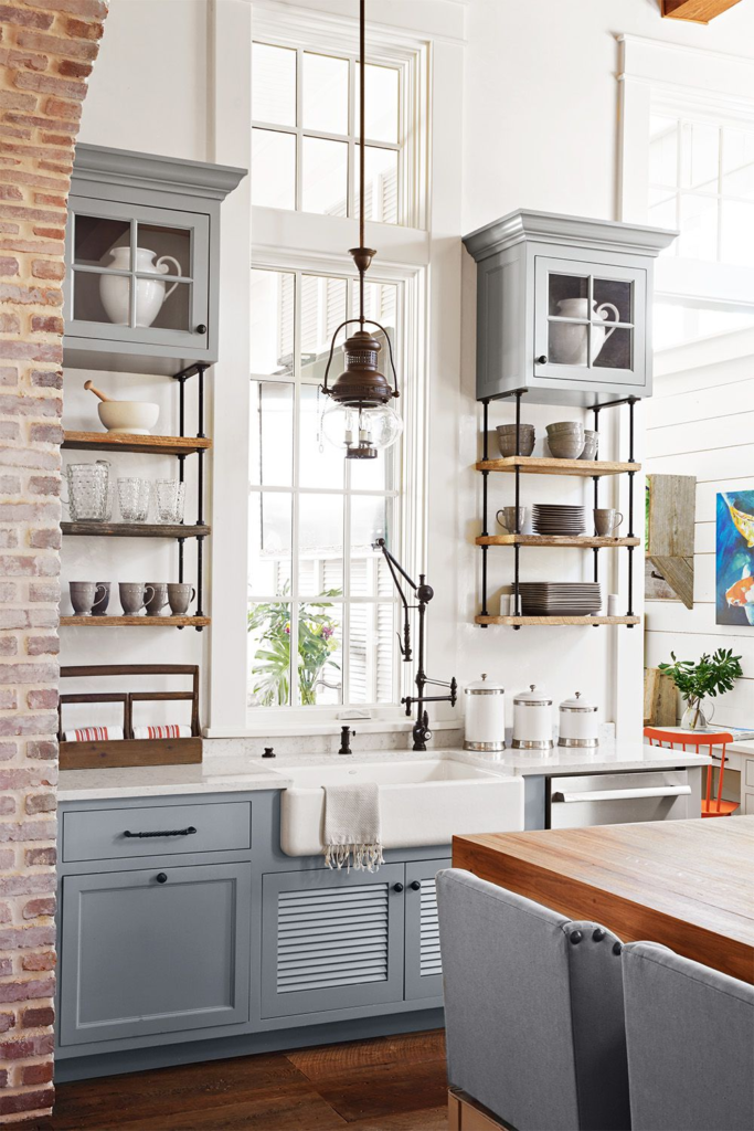 Stylish Mix of Open and Closed Storage Kitchens
