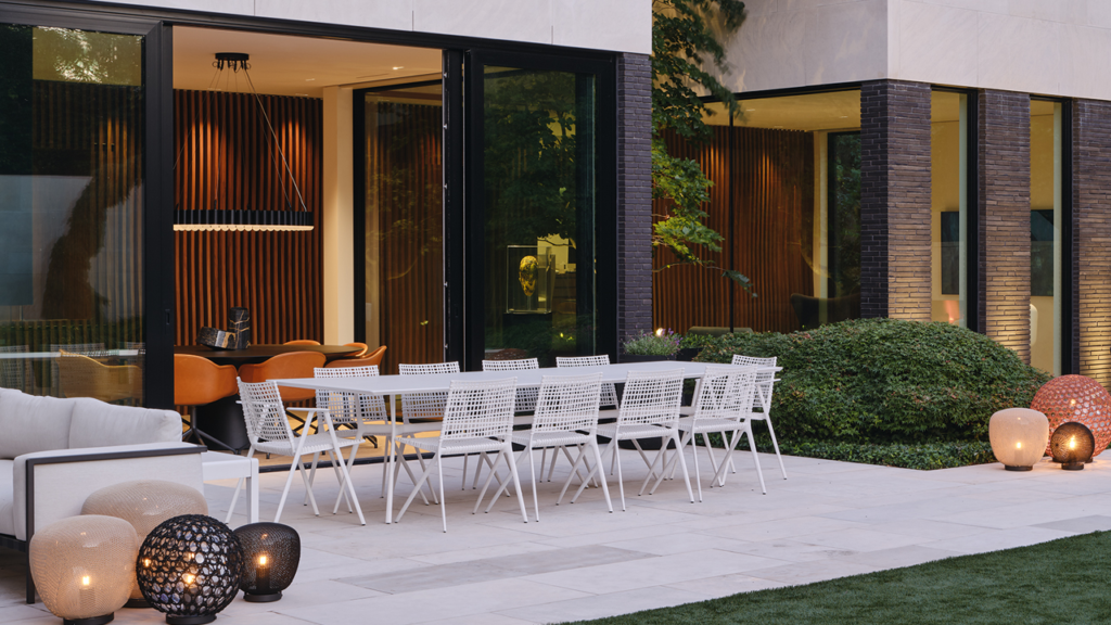 Stylish Outdoor Dining Areas for Memorable Meals