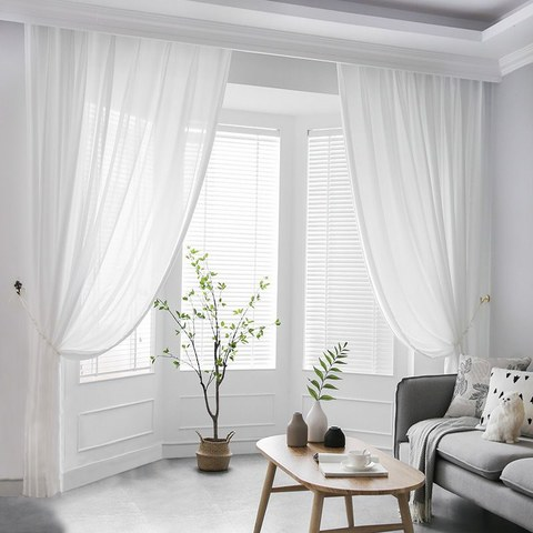 Modern Minimalist Curtains for a Chic Look