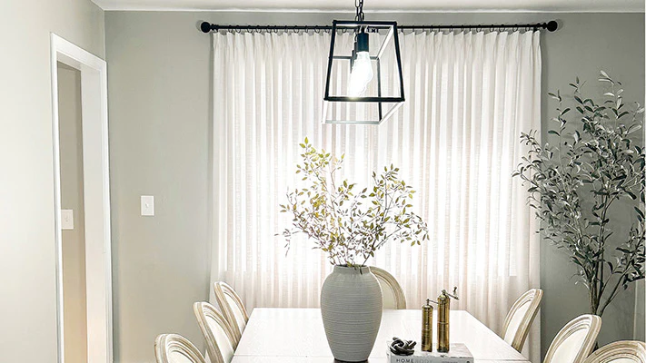 Explore Trending Styles in Valance Curtains Today