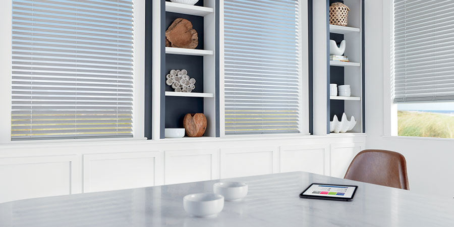 Discover New Features of Horizontal Blinds Curtains