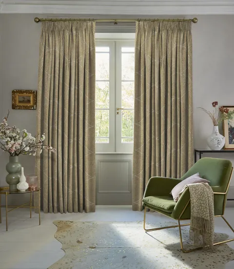 Benefits of Pencil Pleat Curtains for Every Room